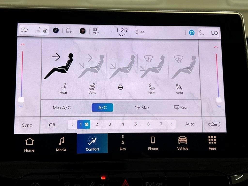 new 2025 Jeep Compass car, priced at $34,200