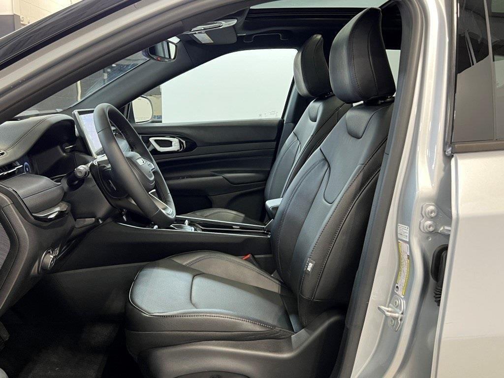 new 2025 Jeep Compass car, priced at $34,020