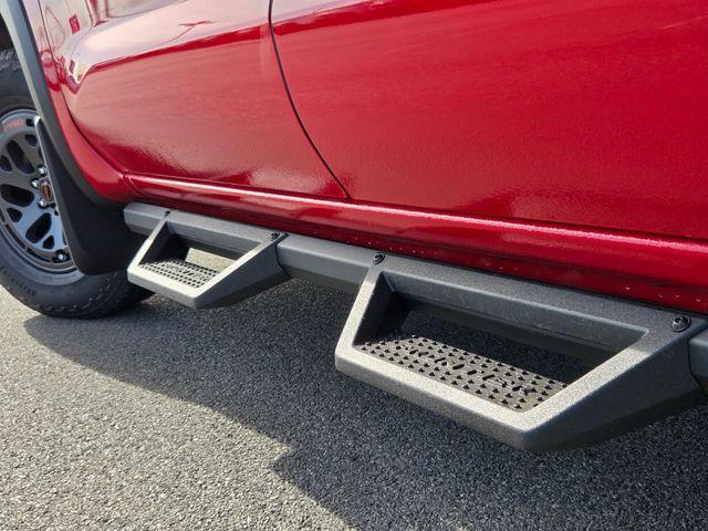 new 2026 Nissan Frontier car, priced at $38,440