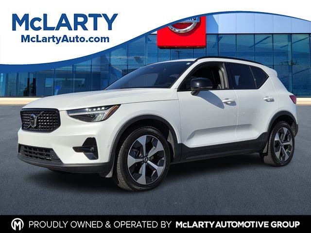 used 2025 Volvo XC40 car, priced at $33,900