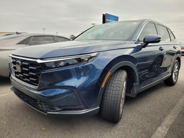 used 2023 Honda CR-V car, priced at $29,900