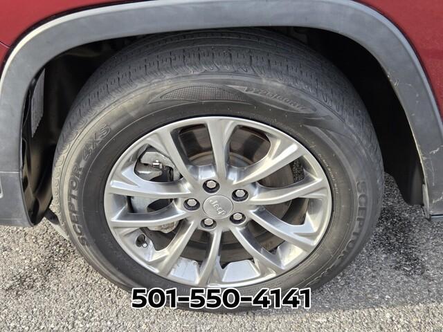 used 2021 Jeep Cherokee car, priced at $15,937