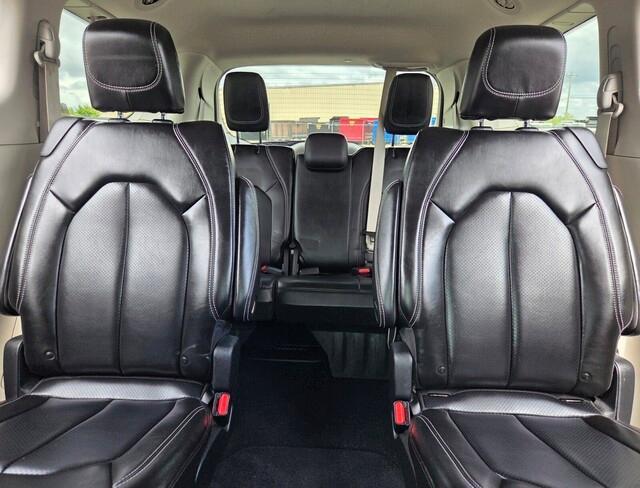 used 2023 Chrysler Pacifica car, priced at $24,164