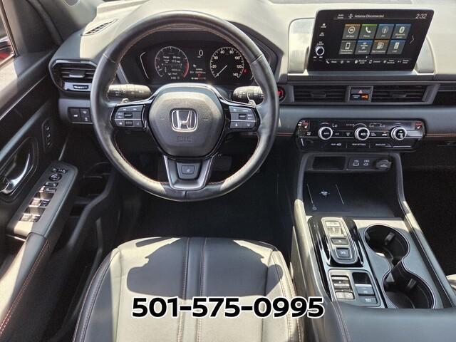 used 2025 Honda Pilot car, priced at $42,900