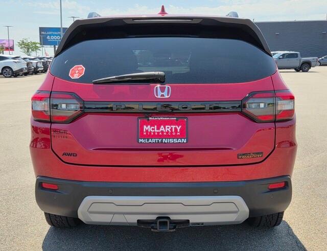 used 2025 Honda Pilot car, priced at $42,900