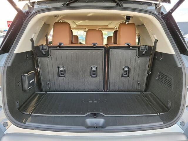 new 2025 Nissan Pathfinder car, priced at $43,843