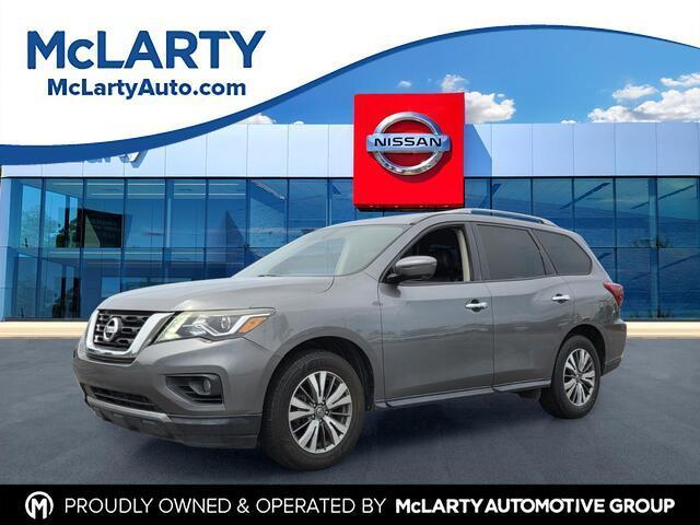used 2020 Nissan Pathfinder car, priced at $15,607