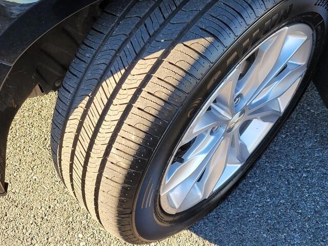 used 2024 Chevrolet Malibu car, priced at $18,900