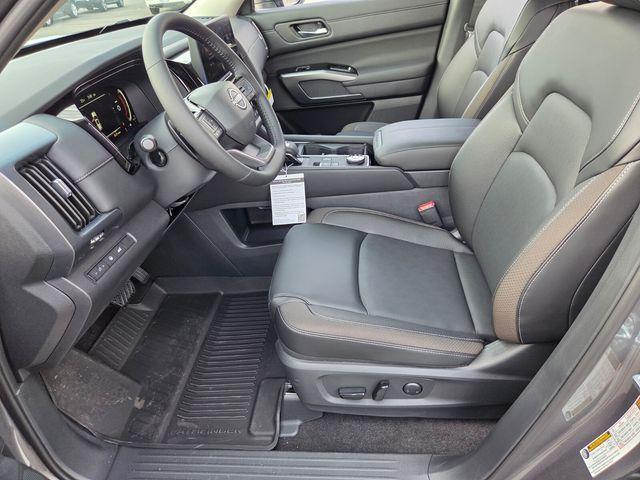 new 2026 Nissan Pathfinder car, priced at $40,273
