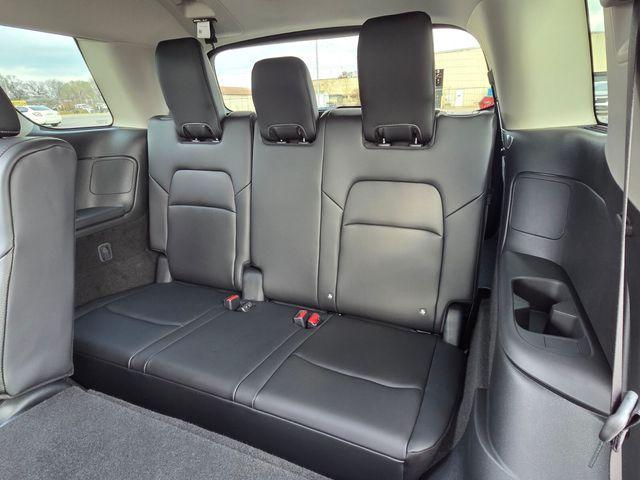 new 2026 Nissan Pathfinder car, priced at $40,273