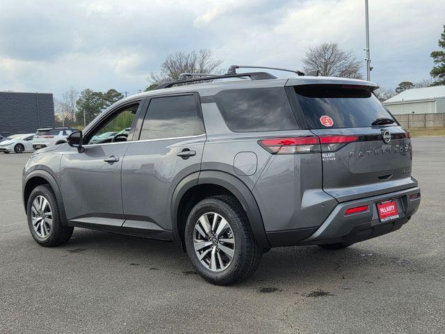 new 2026 Nissan Pathfinder car, priced at $40,273