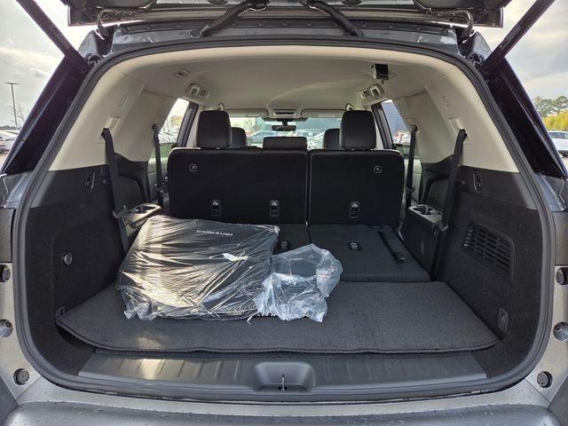 new 2026 Nissan Pathfinder car, priced at $40,273