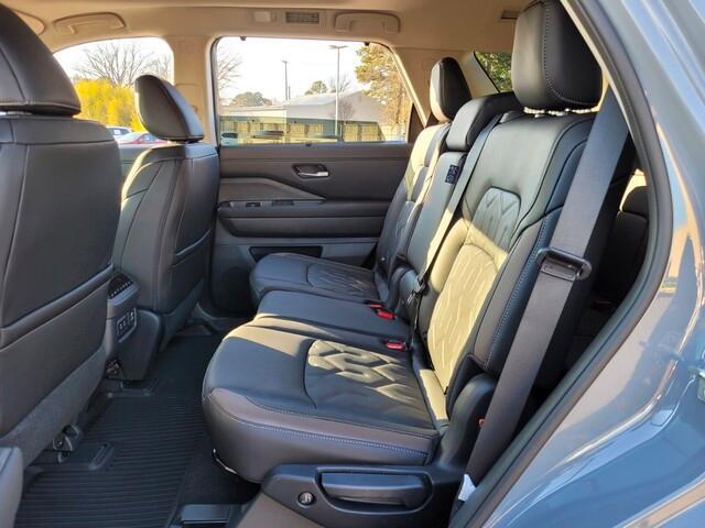 new 2026 Nissan Pathfinder car, priced at $47,874