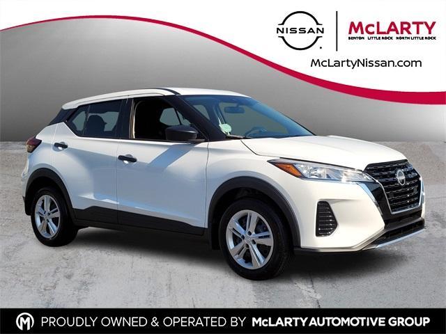 new 2025 Nissan Kicks Play car, priced at $19,294