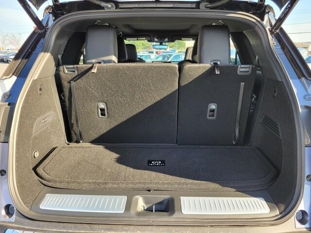 used 2025 INFINITI QX60 car, priced at $52,900