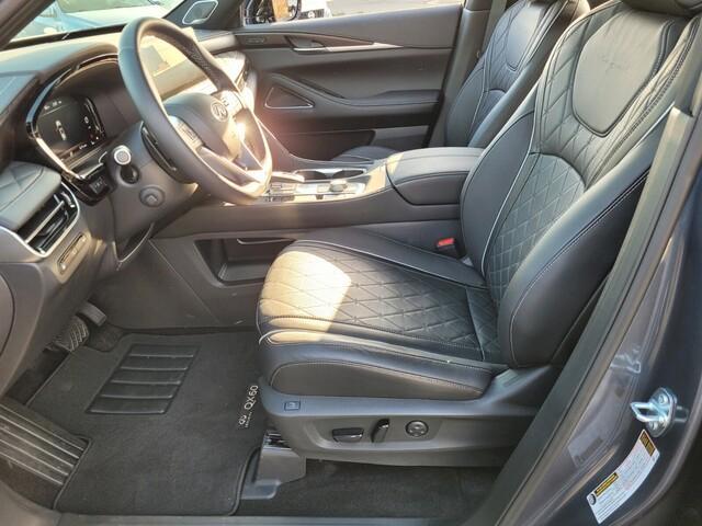 used 2025 INFINITI QX60 car, priced at $52,900