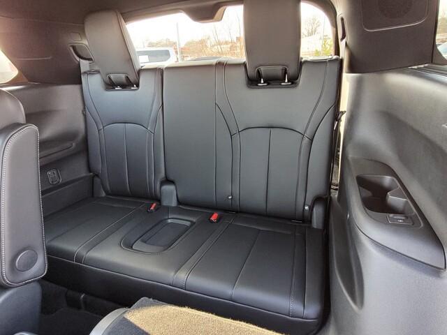 used 2025 INFINITI QX60 car, priced at $52,900