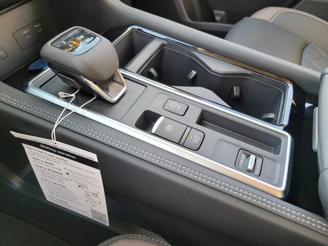 new 2026 Nissan Pathfinder car, priced at $47,377