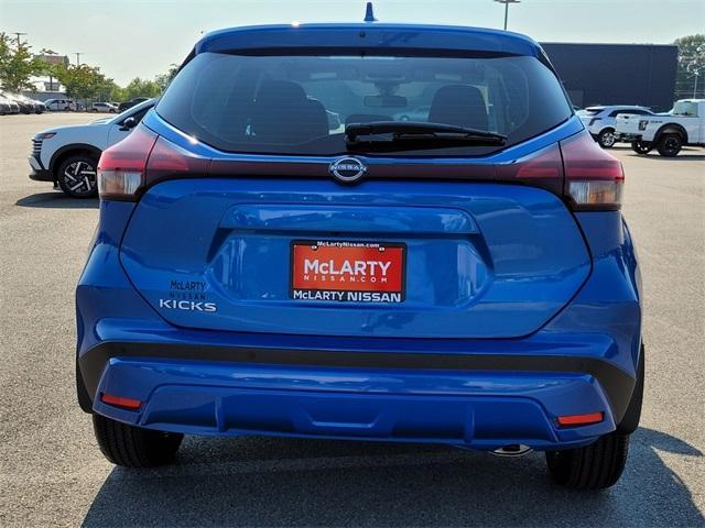 new 2025 Nissan Kicks Play car, priced at $19,294