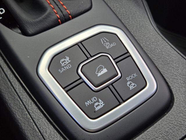 new 2026 Nissan Frontier car, priced at $44,609