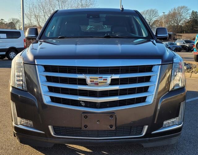 used 2016 Cadillac Escalade ESV car, priced at $15,900