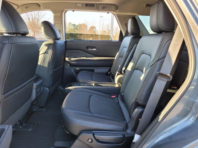 new 2026 Nissan Pathfinder car, priced at $43,702