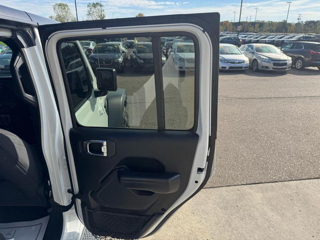 used 2021 Jeep Wrangler Unlimited car, priced at $19,995