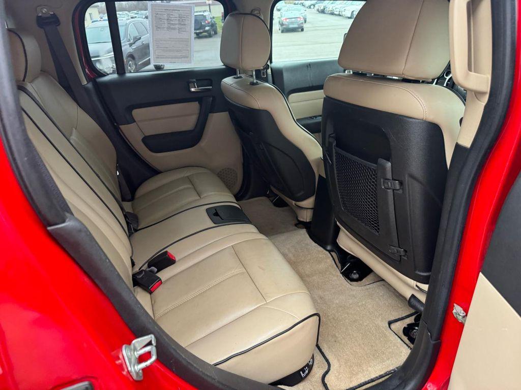 used 2007 Hummer H3 car, priced at $7,995