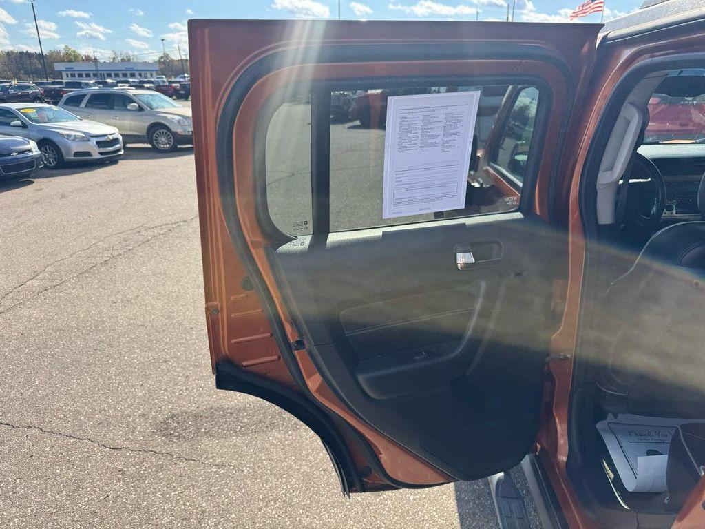 used 2007 Hummer H3 car, priced at $7,995