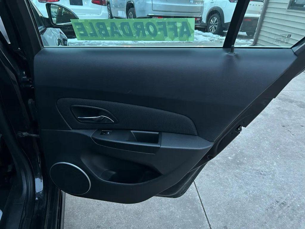 used 2014 Chevrolet Cruze car, priced at $3,995