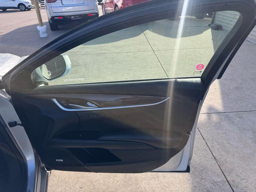 used 2014 Cadillac XTS car, priced at $4,495