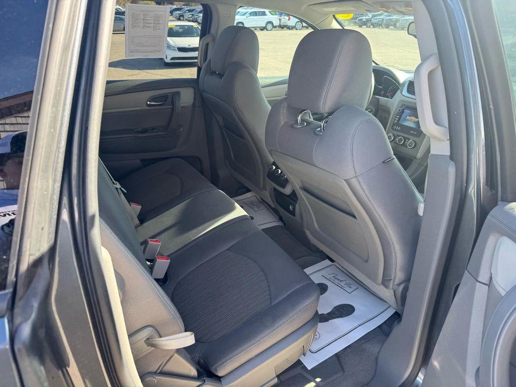 used 2013 Chevrolet Traverse car, priced at $4,995