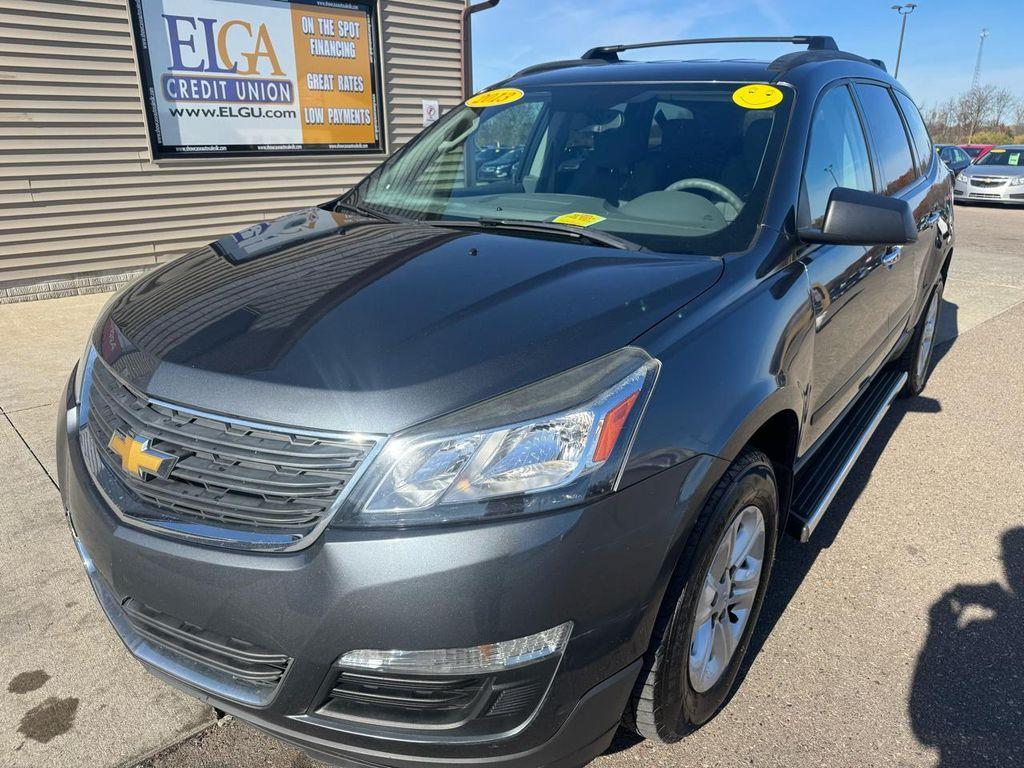 used 2013 Chevrolet Traverse car, priced at $4,995