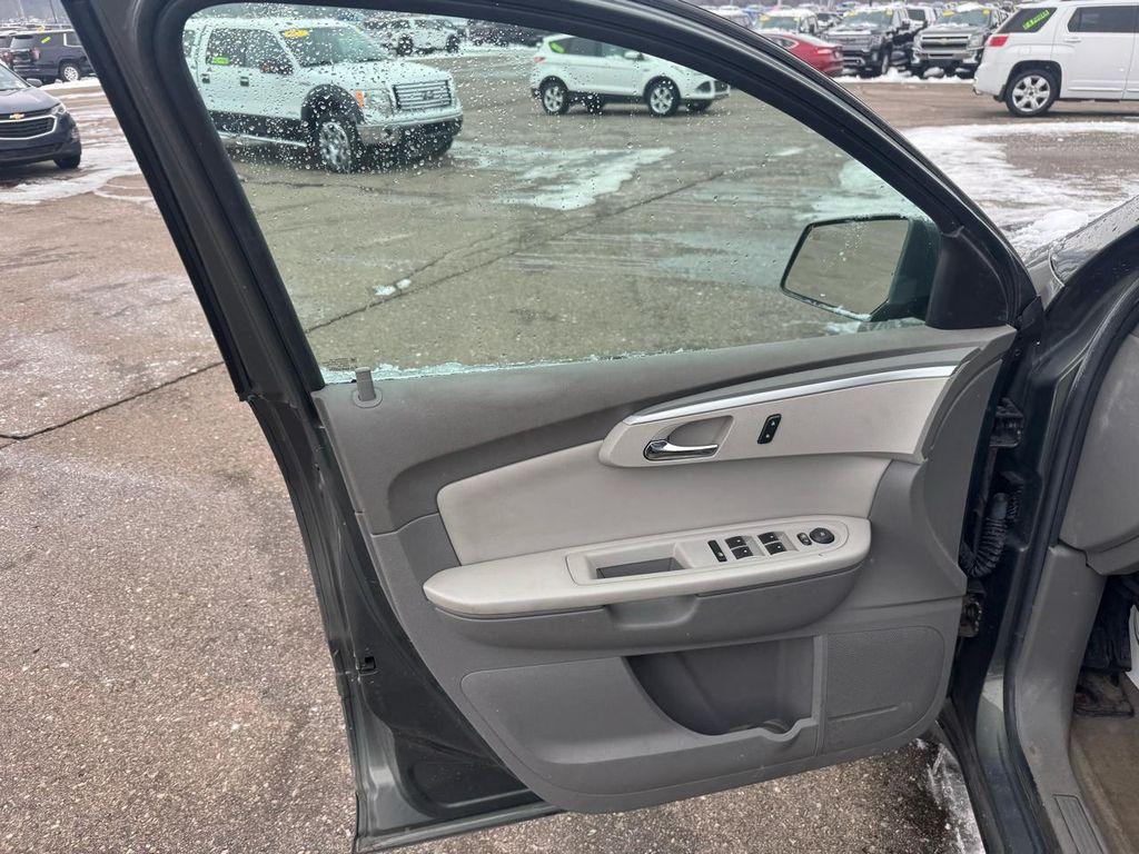 used 2011 Chevrolet Traverse car, priced at $4,445