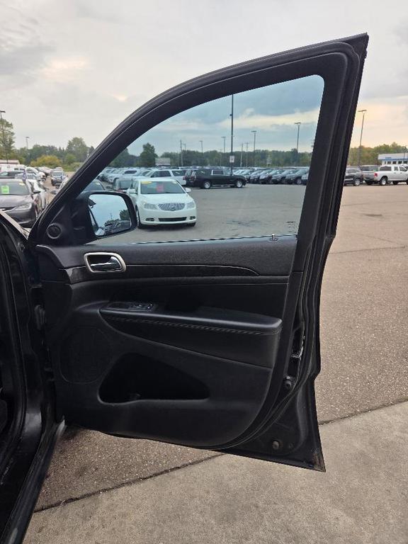 used 2013 Jeep Grand Cherokee car, priced at $5,995