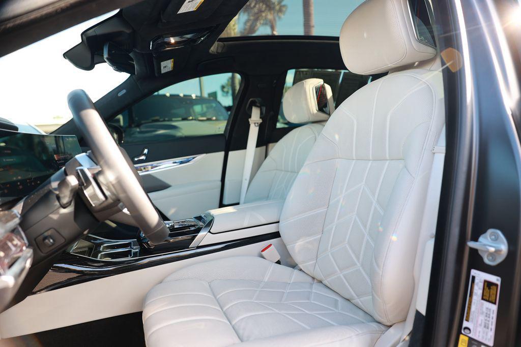 used 2025 BMW i7 car, priced at $117,115