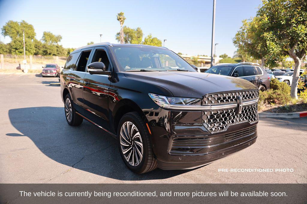 used 2025 Lincoln Navigator car, priced at $103,000