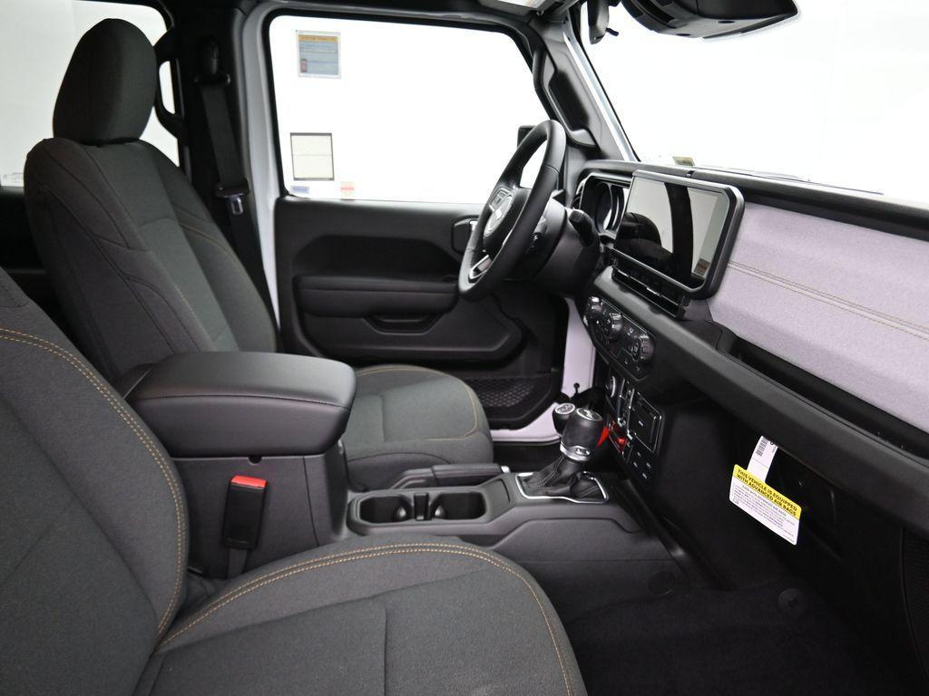 new 2025 Jeep Wrangler car, priced at $46,820