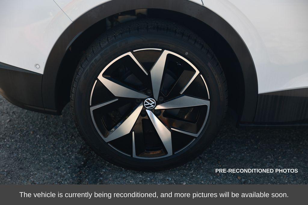 used 2023 Volkswagen ID.4 car, priced at $17,998