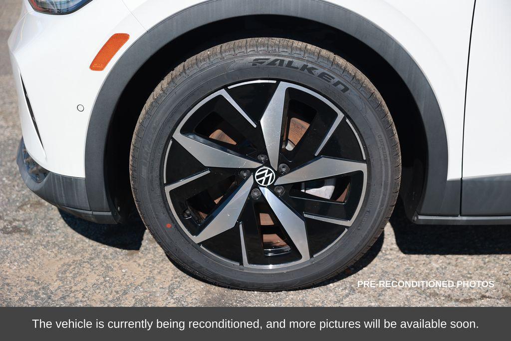 used 2023 Volkswagen ID.4 car, priced at $17,998