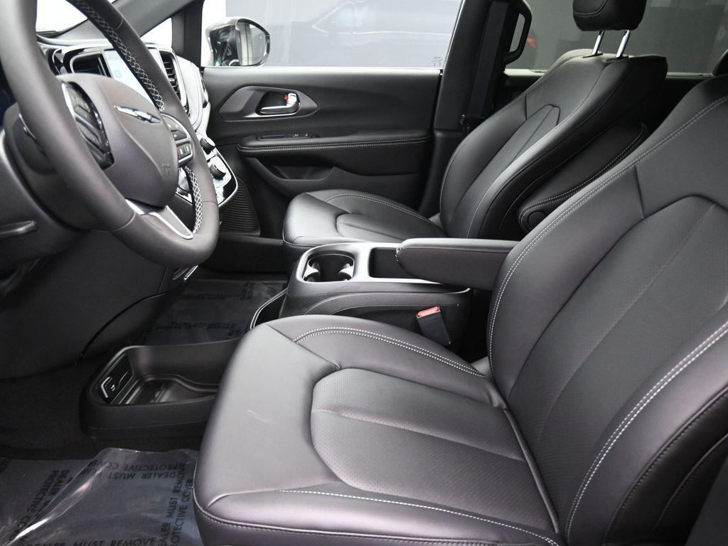 new 2026 Chrysler Pacifica car, priced at $47,540