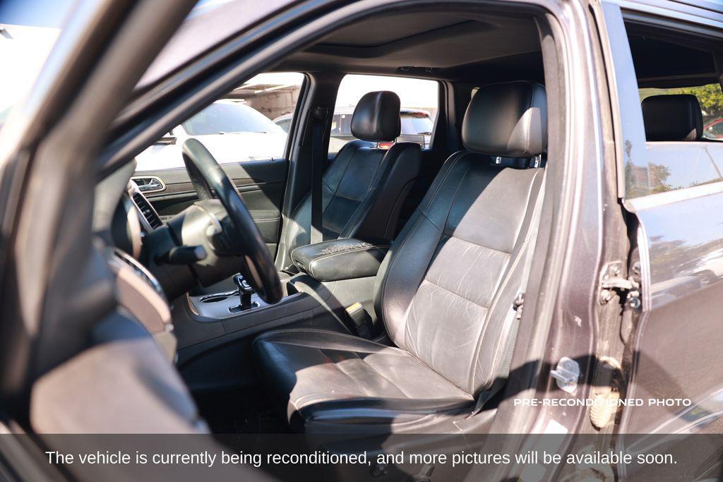 used 2014 Jeep Grand Cherokee car, priced at $12,999