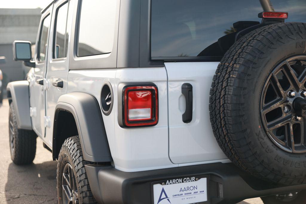 new 2026 Jeep Wrangler car, priced at $43,865