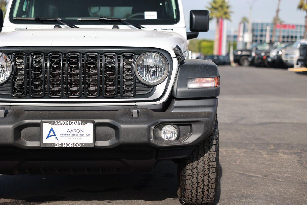 new 2026 Jeep Wrangler car, priced at $43,865