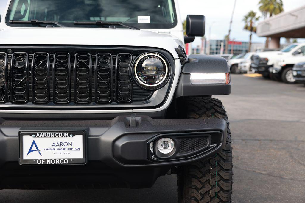 new 2026 Jeep Wrangler car, priced at $47,215