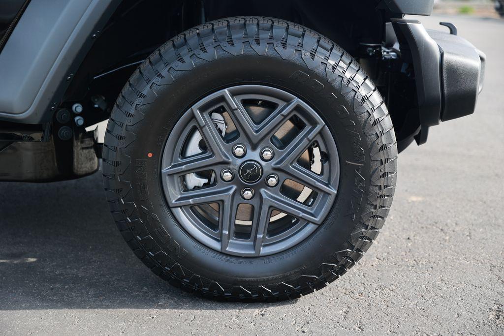 new 2026 Jeep Wrangler car, priced at $44,460