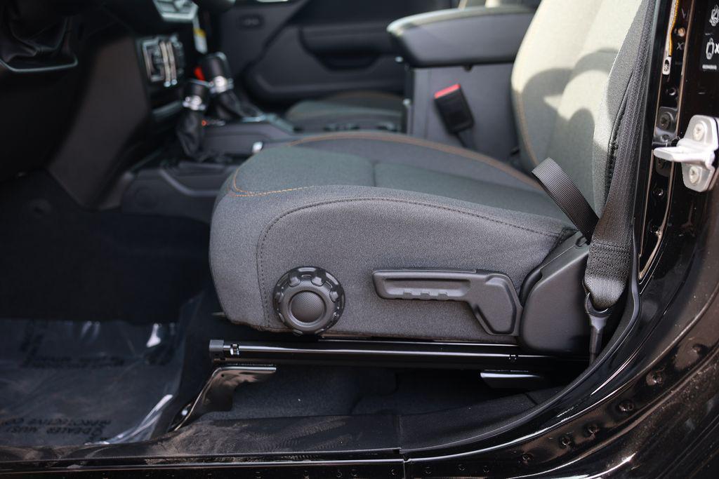 new 2026 Jeep Wrangler car, priced at $44,460