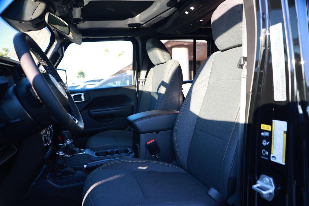 new 2026 Jeep Wrangler car, priced at $44,805