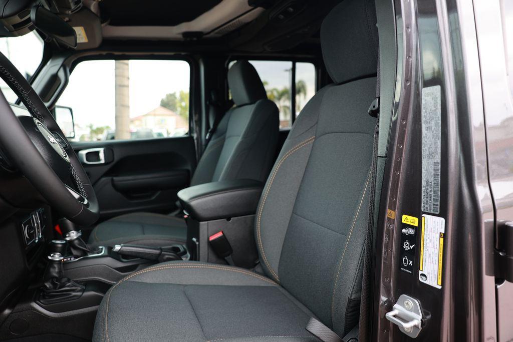 new 2026 Jeep Wrangler car, priced at $43,805