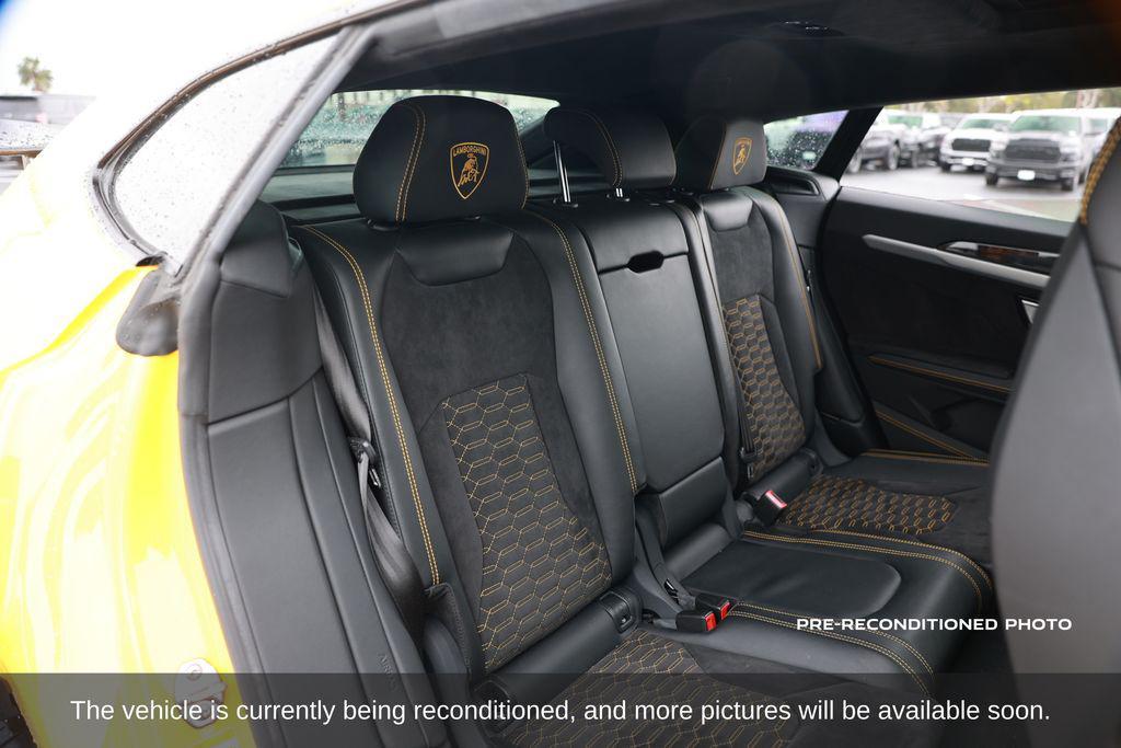 used 2019 Lamborghini Urus car, priced at $182,000